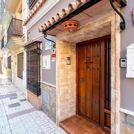 Special Mcgomez Next To The Apartment Malaga